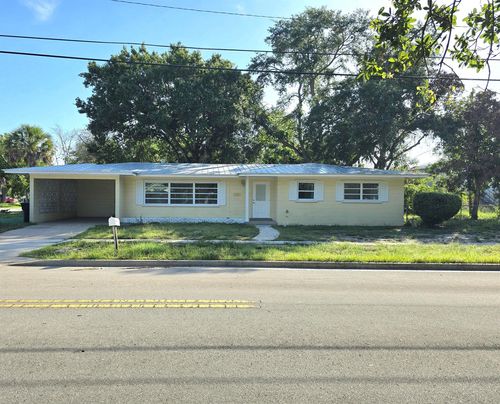 580 Wendell Rd, Fort Pierce, FL, 34950-5087 | Card Image