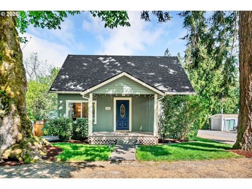 125 Selma St, Oregon City, OR, 97045-2720 | Card Image