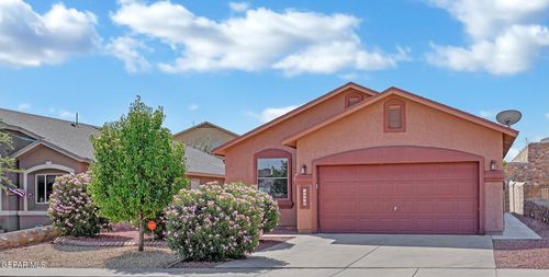 13240 Emerald River St, Horizon City, TX, 79928-2525 | Card Image