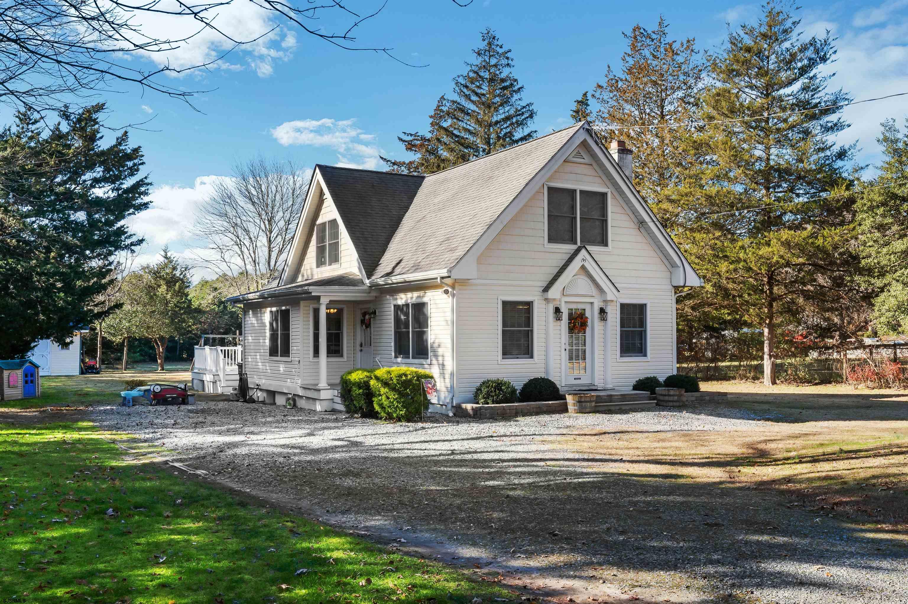 195 Asbury, For Sale in Egg Harbor Township Zoocasa