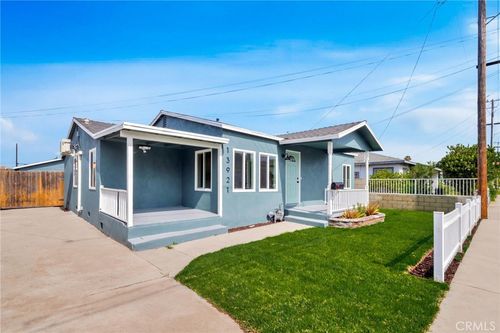 13921 Locust St, Westminster, CA, 92683-8750 | Card Image