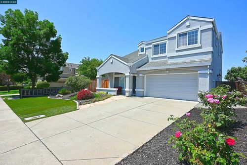 2744 Gelding Ln, Livermore, CA, 94551-8820 | Card Image