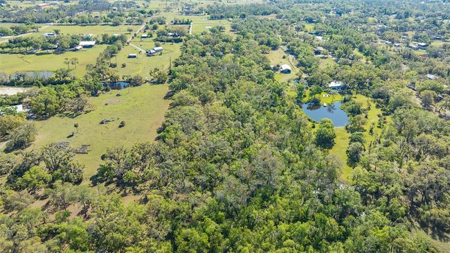 2230 Myakka Rd, House other with 2 bedrooms, 1 bathrooms and null parking in Sarasota FL | Image 9