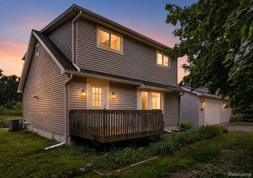 4719 Rosedale Court, Independence Charter Township, MI, 48348 | Card Image