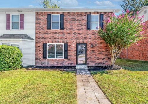 e1-200 Pine Forest Dr, Maumelle, AR, 72113-6135 | Card Image