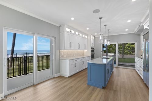 apt-111-3399 Gulf Shore Blvd N, NAPLES, FL, 34103-3615 | Card Image