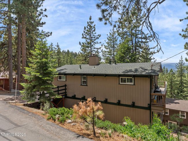 699 Lakeview Dr, House other with 3 bedrooms, 2 bathrooms and 2 parking in Zephyr Cove NV | Image 37