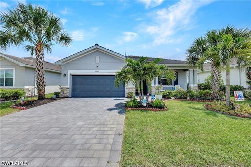 2622 Scarlet Way, Naples, FL, 34120-5672 | Card Image