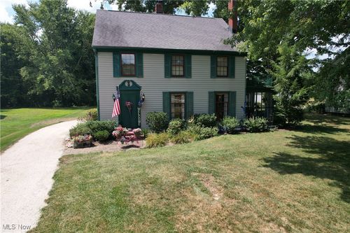 7092 S Pricetown Rd, Berlin Center, OH, 44401-9601 | Card Image