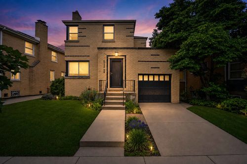 6938 Riverside Dr, Berwyn, IL, 60402-2232 | Card Image