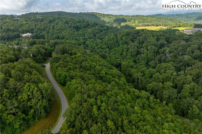 Lot 121 | Image 6