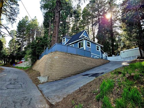 443 Hartman Cir, Cedarpines Park, CA, 92322-0127 | Card Image