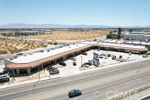 b-12555 Mariposa Rd, Victorville, CA, 92395 | Card Image