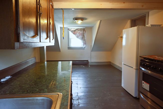 366 S Main St, House other with 4 bedrooms, 2 bathrooms and null parking in Bradford VT | Image 23