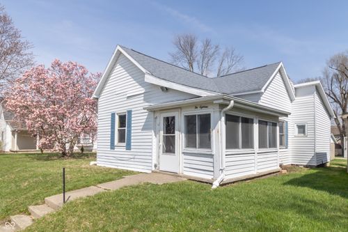 218 Illinois St, Shirley, IN, 47384-9684 | Card Image