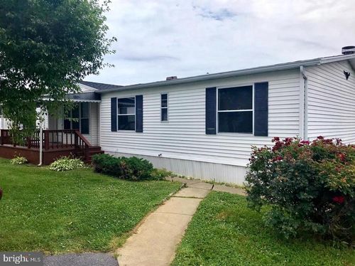 102 Arrowwood Ct, LANCASTER, PA, 17603-2154 | Card Image