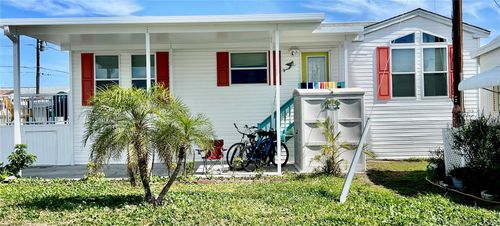 102 2nd Ave, VENICE, FL, 34285 | Card Image