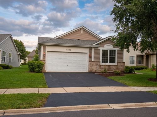 21226 Lily Lake Ln, Crest Hill, IL, 60403-3286 | Card Image