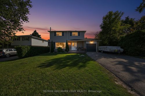 49 Brown St, Tottenham, ON, L0G1W0 | Card Image