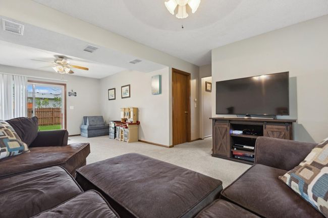 973 Primrose Ln, House other with 3 bedrooms, 2 bathrooms and null parking in Shakopee MN | Image 29
