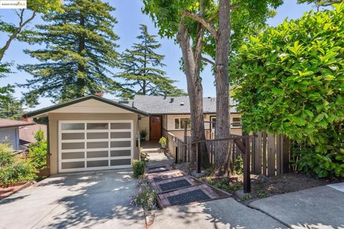 1023 Overlook Rd, Berkeley, CA, 94708-1711 | Card Image