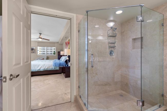 APT-505 - 2001 N Ocean Blvd, Condo with 2 bedrooms, 2 bathrooms and null parking in Fort Lauderdale FL | Image 15