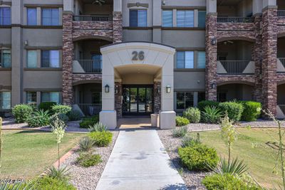 3424 - 5350 E Deer Valley Drive, Condo with 2 bedrooms, 2 bathrooms and null parking in Phoenix AZ | Image 1