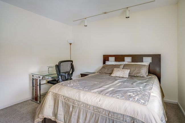4 Chestnut Cir, Condo with 2 bedrooms, 3 bathrooms and null parking in Merrimack NH | Image 21