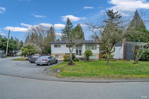 12521 Grove Cres, Surrey, BC, V3V2L6 | Card Image