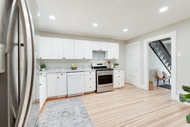 10 Callender Ave, House other with 4 bedrooms, 1 bathrooms and 4 parking in East Longmeadow MA | Image 6