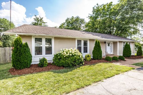 110 Pico Ct, Hendersonville, TN, 37075-3919 | Card Image