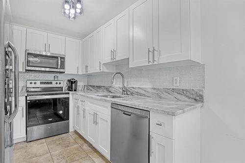 apt-201-1835 Nw 18th St, Delray Beach, FL, 33445-7409 | Card Image