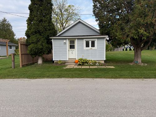 770 Somerville St, Lucknow, ON, N0G2H0 | Card Image