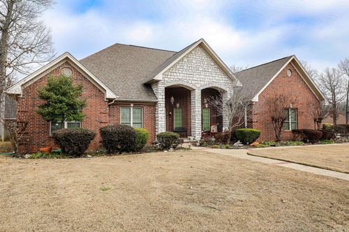 5021 Manhattan Dr, Benton, AR, 72019 | Card Image