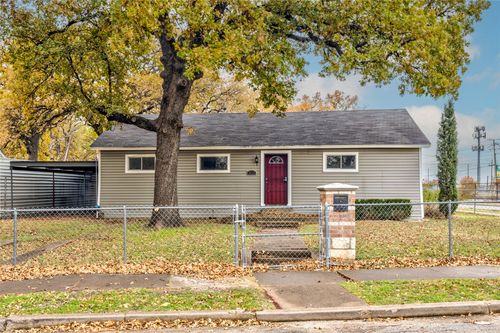 2611 W Amherst Ave, Dallas, TX, 75235-3111 | Card Image