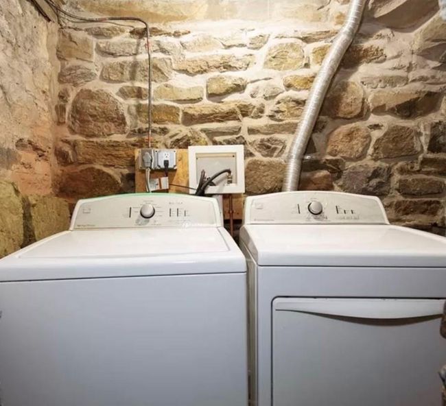 Washroom with independent washer and dryer and washer hookup | Image 20