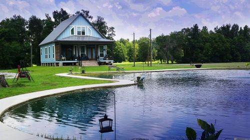 10082 Swanson Ln, Port Allen, LA, 70767-5336 | Card Image
