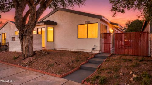 803 Sunset Vista Dr, Sierra Vista, AZ, 85635-6729 | Card Image