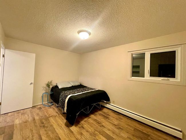 6207 48 B Ave, House detached with 5 bedrooms, 2 bathrooms and 5 parking in Camrose AB | Image 8