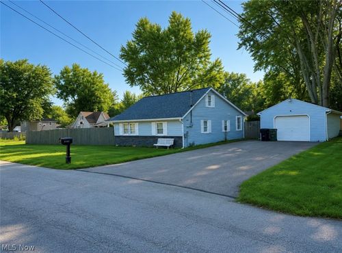 5265 Oakwood Ave, Lorain, OH, 44055-3404 | Card Image