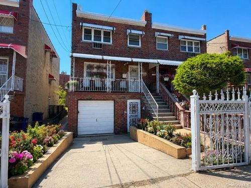 3303 Barnes Ave, Bronx, NY, 10467-6523 | Card Image
