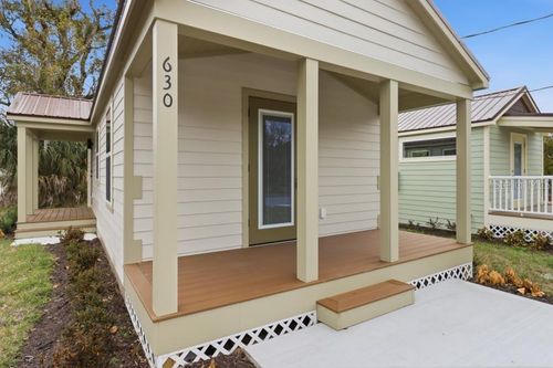 630 Third Street Street, OVIEDO, FL, 32765 | Card Image