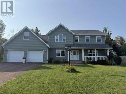 233 Mountain Ave, Summerside, PE, C1N6V6 | Card Image