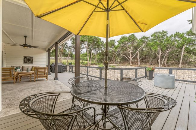 A nice place to enjoy cold beverage! | Image 27