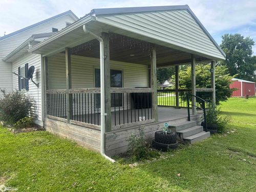 124 N Cross St, Birmingham, IA, 52535-9053 | Card Image