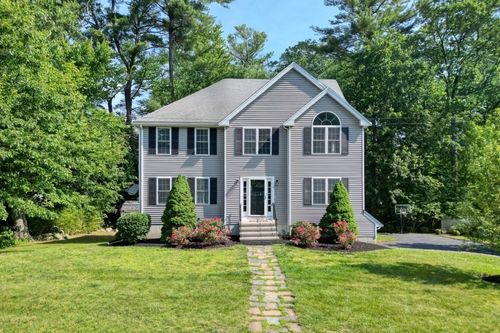 2 Dalton Ter, Holbrook, MA, 02343-1080 | Card Image