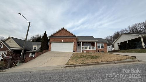 1140 Stephenson Ct, Lenoir, NC, 28645-8290 | Card Image