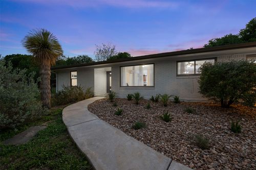 11502 Oakwood Drive, Austin, TX, 78753 | Card Image