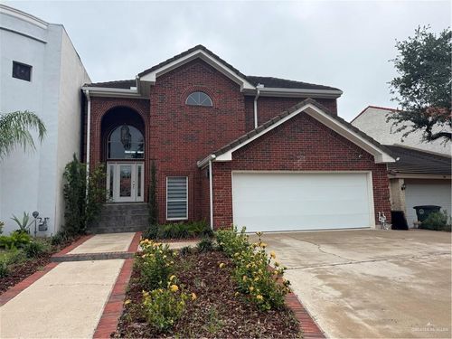 420 Rio Grande Dr, Mission, TX, 78572-7420 | Card Image