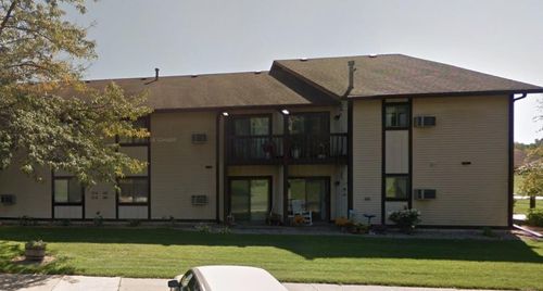 800 E Smith St, Buchanan, MI, 49107-1764 | Card Image
